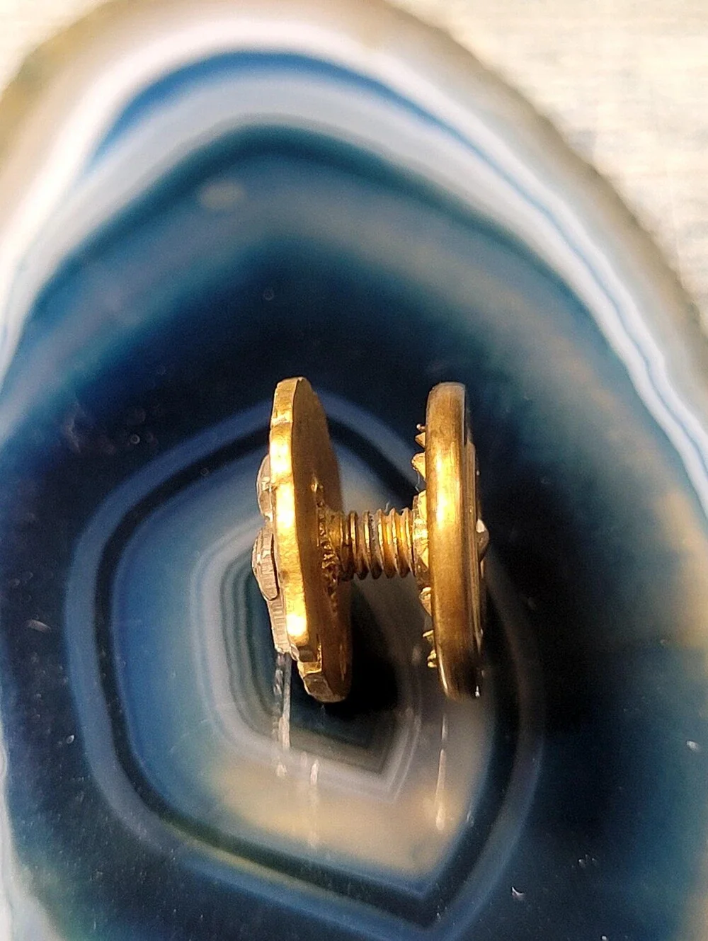 10k Lions Club Past President Pin - Gold Tone